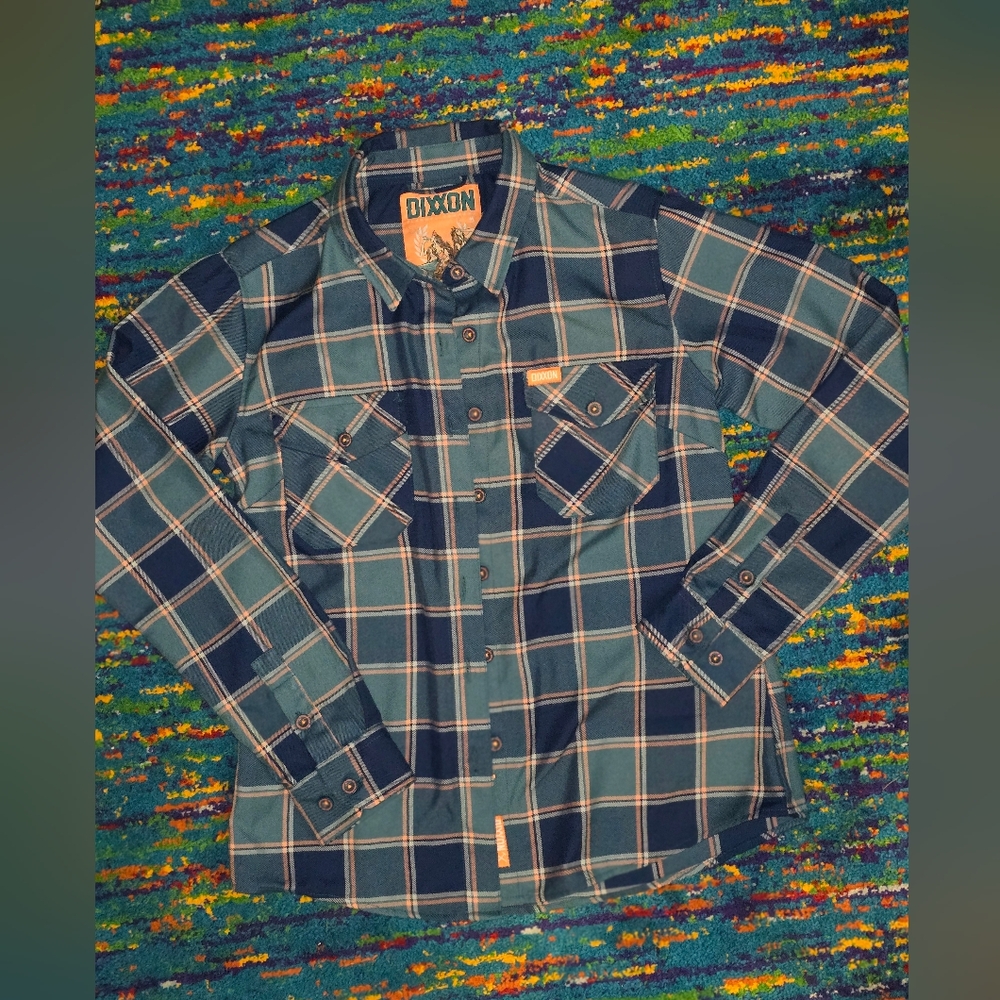 NWT DIXXON Fortunate Youth Womens MD flannel. - Picture 2 of 7